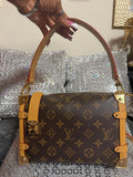 LV Trunk bag