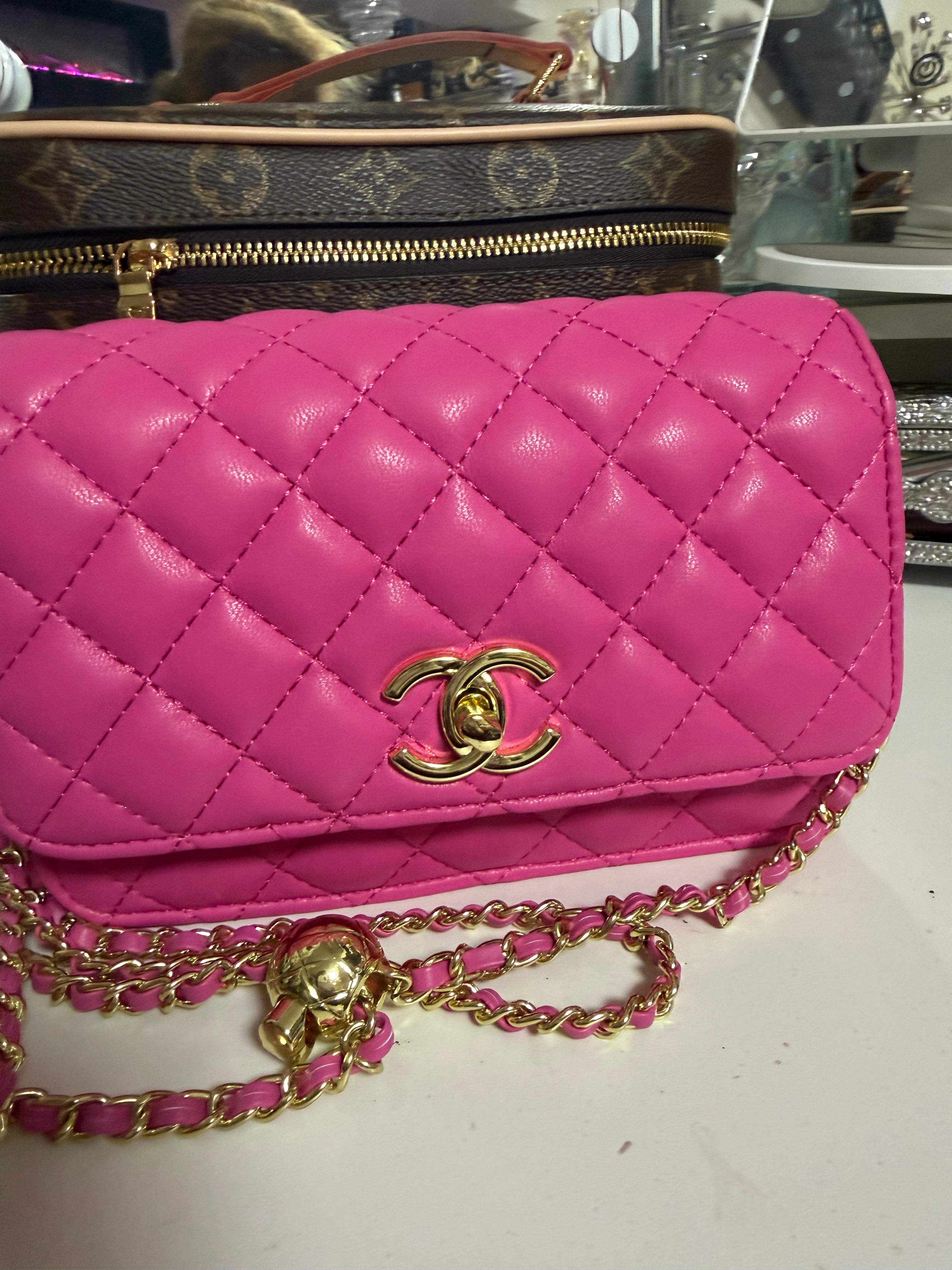 Cc Shoulder Bag