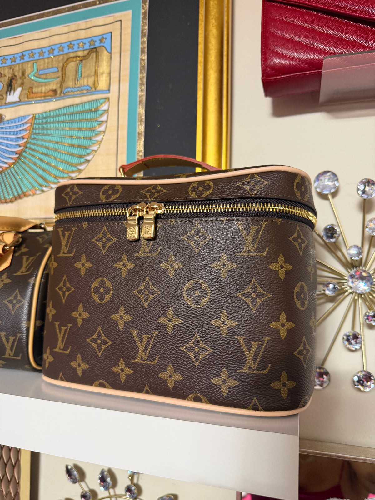 LV large Vanity