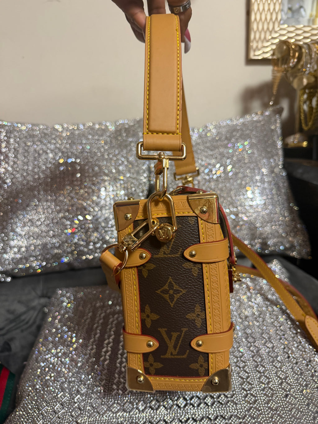 LV Trunk bag