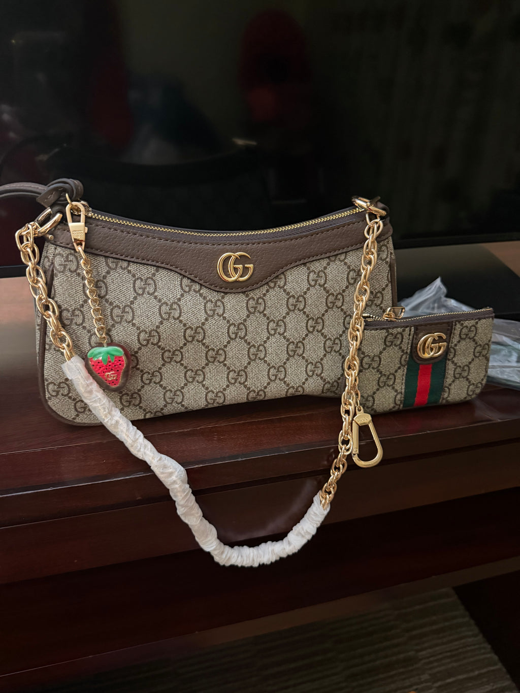 GG Shoulder bag and wallet