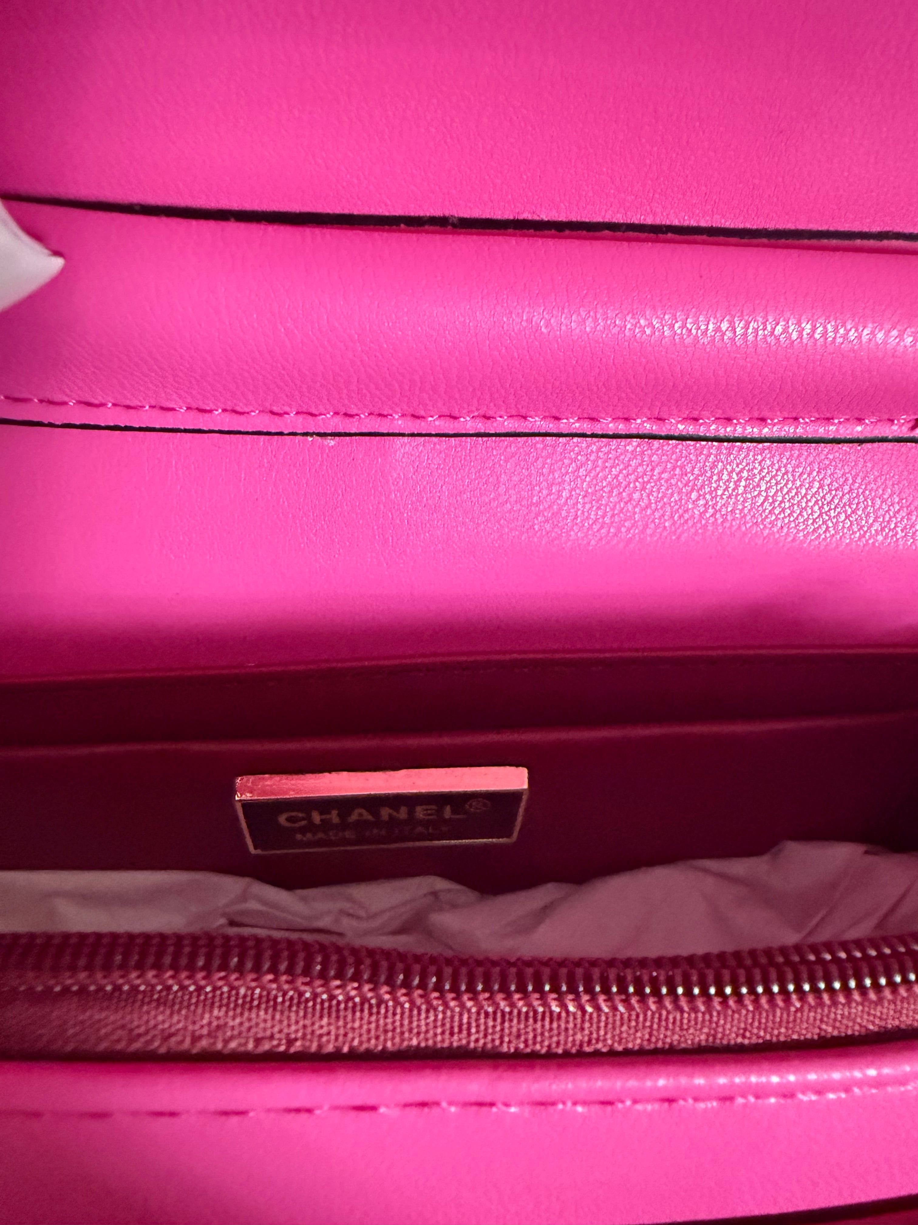 Cc Shoulder Bag