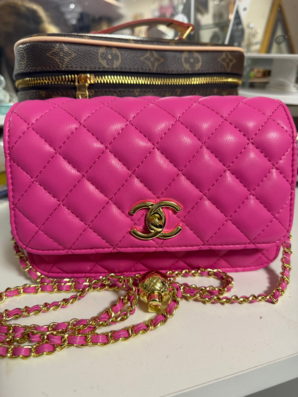 Cc Shoulder Bag