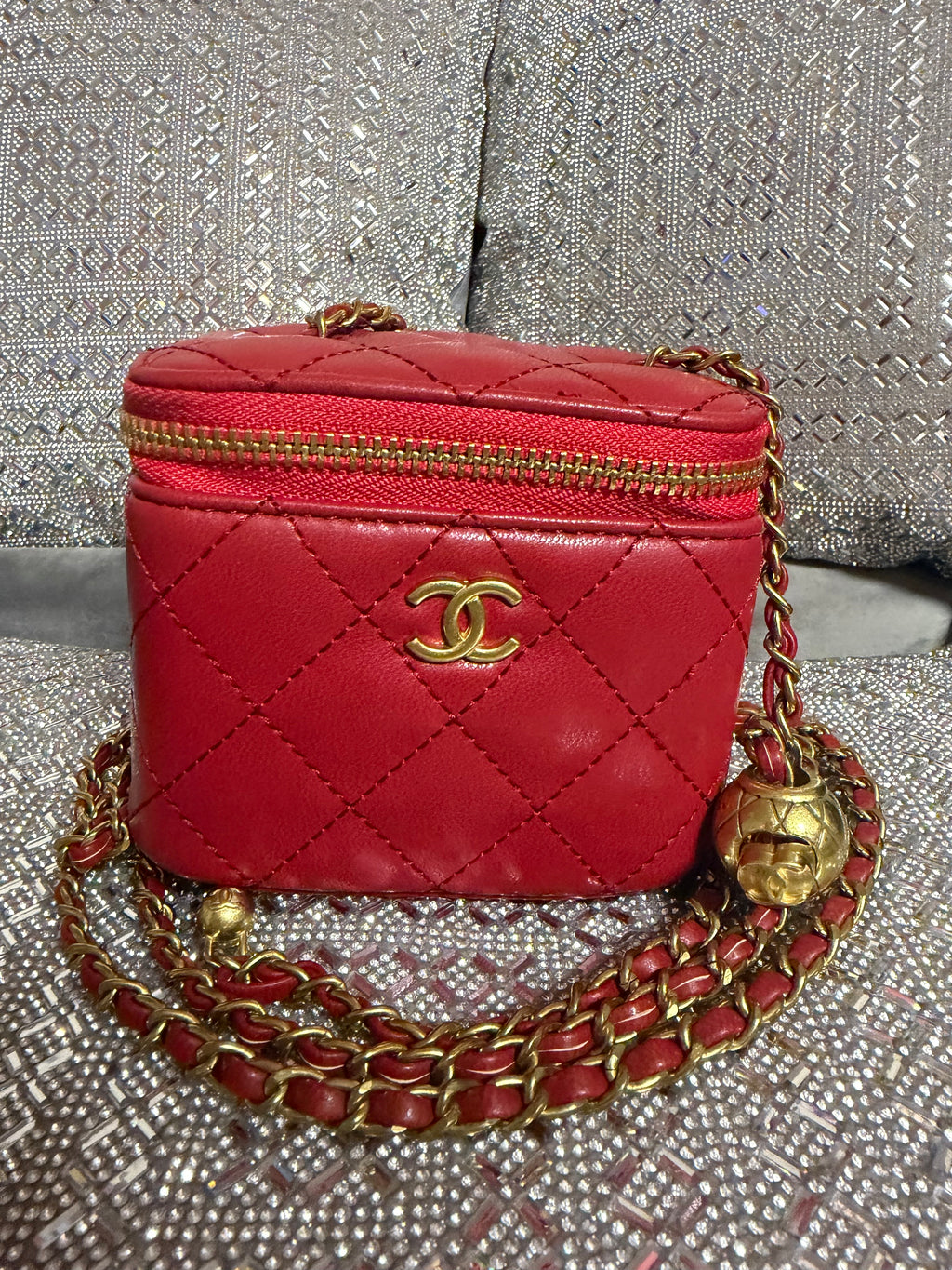 CC Lux Mini Vanity Adjustable Chain