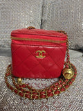 CC Lux Mini Vanity Adjustable Chain