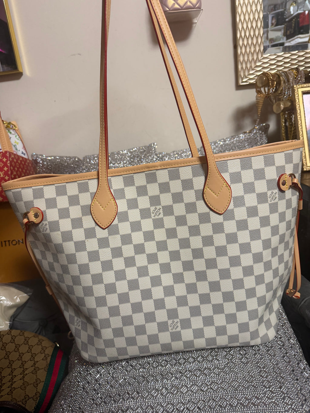 LV Damier Neverfull