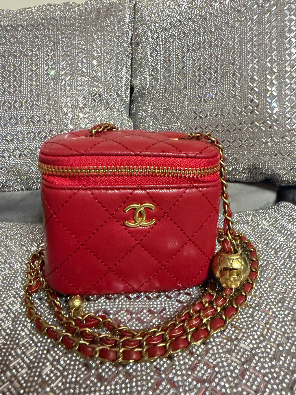 CC Lux Mini Vanity Adjustable Chain